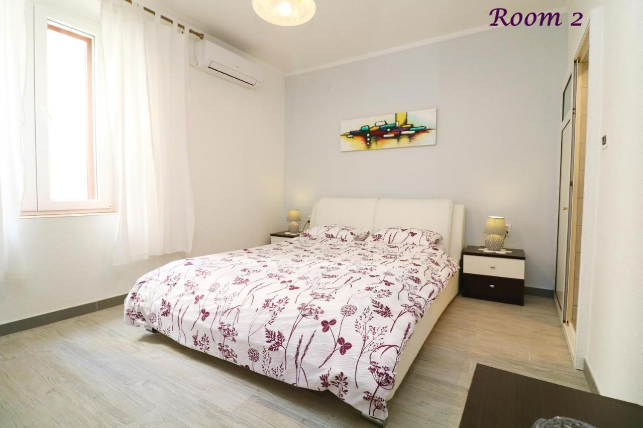 Old Town Rooms And Apartment Пореч Экстерьер фото