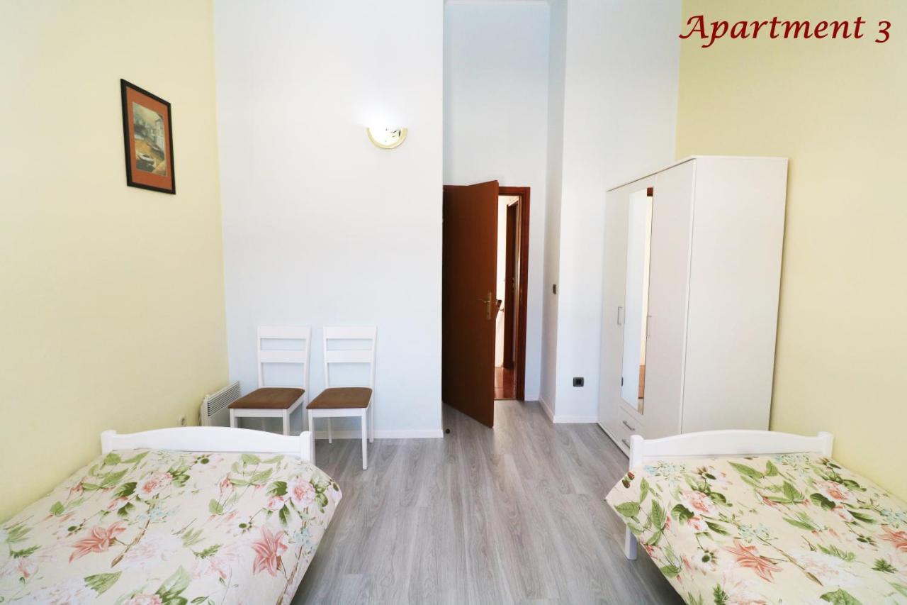 Old Town Rooms And Apartment Пореч Экстерьер фото